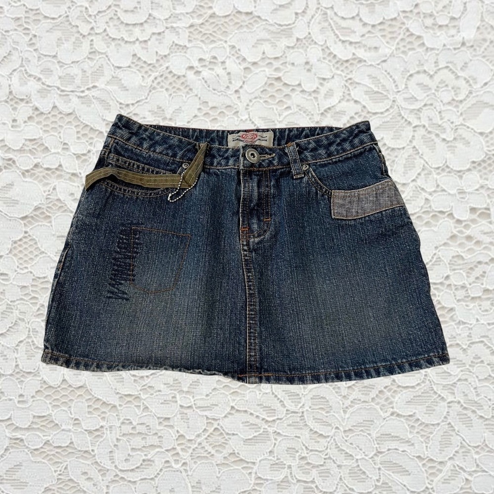 vintage y2k denim‎ mini skirt with cool embroidered military style details